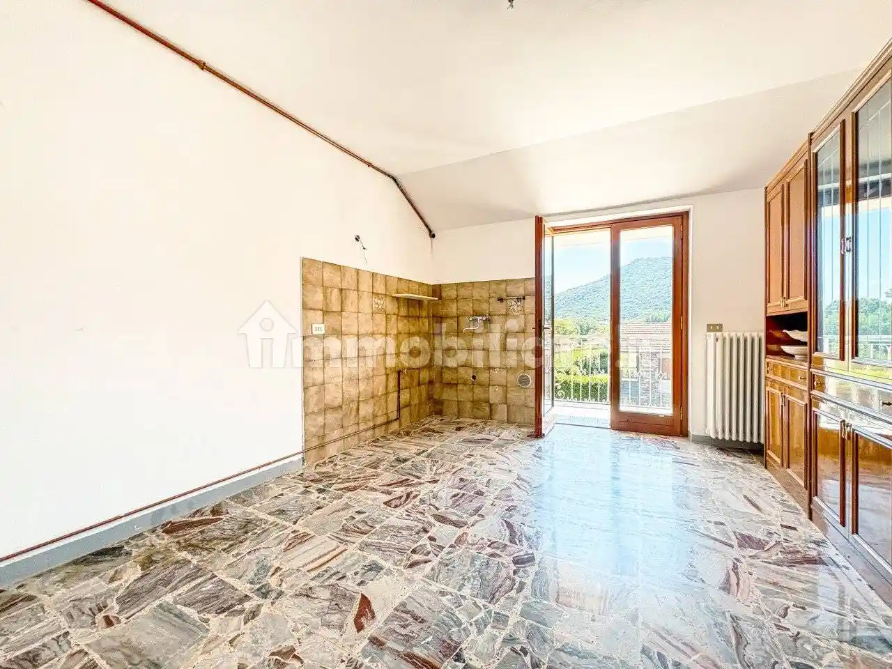 Appartamento in vendita a Brovello-Carpugnino