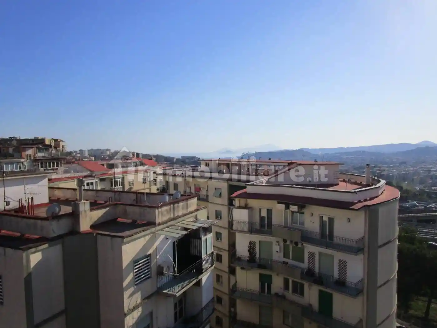 Appartamento in vendita a Napoli