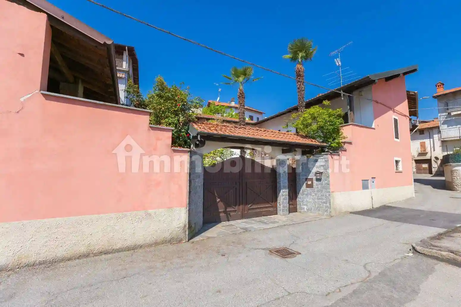 Villa - foto 2