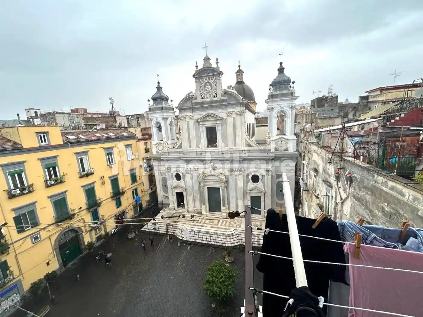 Appartamento in affitto a Napoli