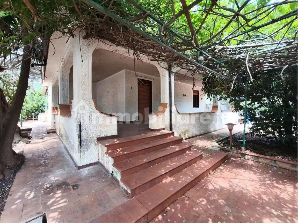 Villa in vendita a Carini