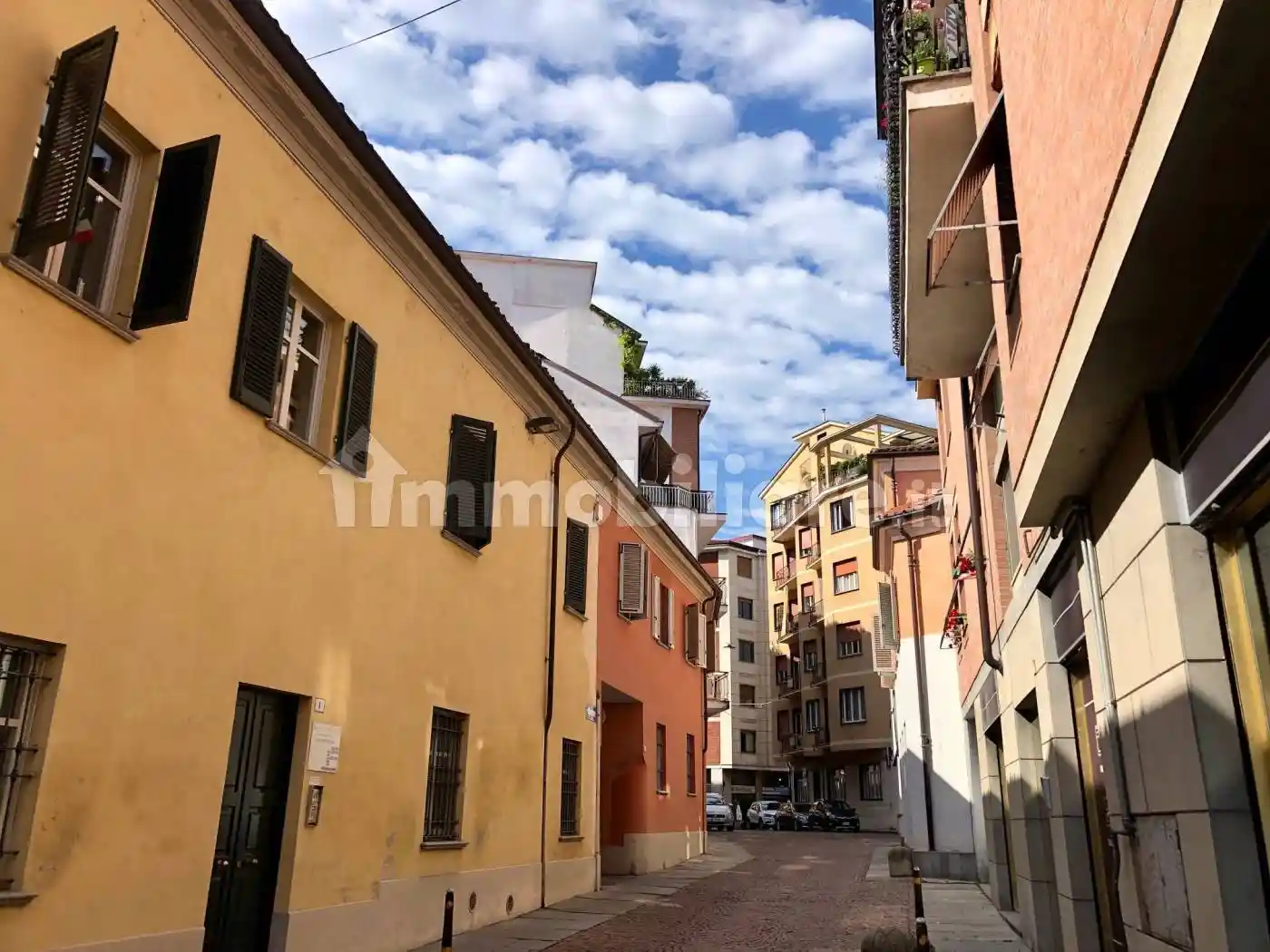 Appartamento in affitto a Alba