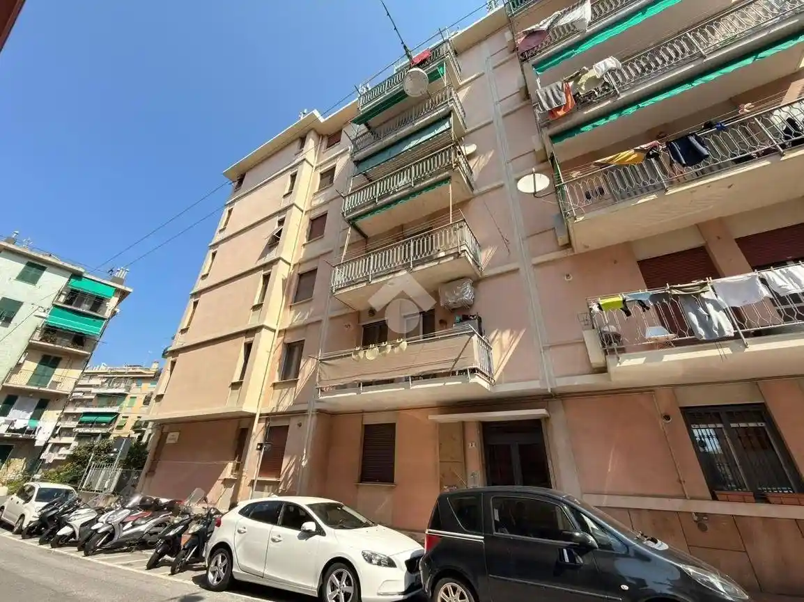 Appartamento in vendita a Genova