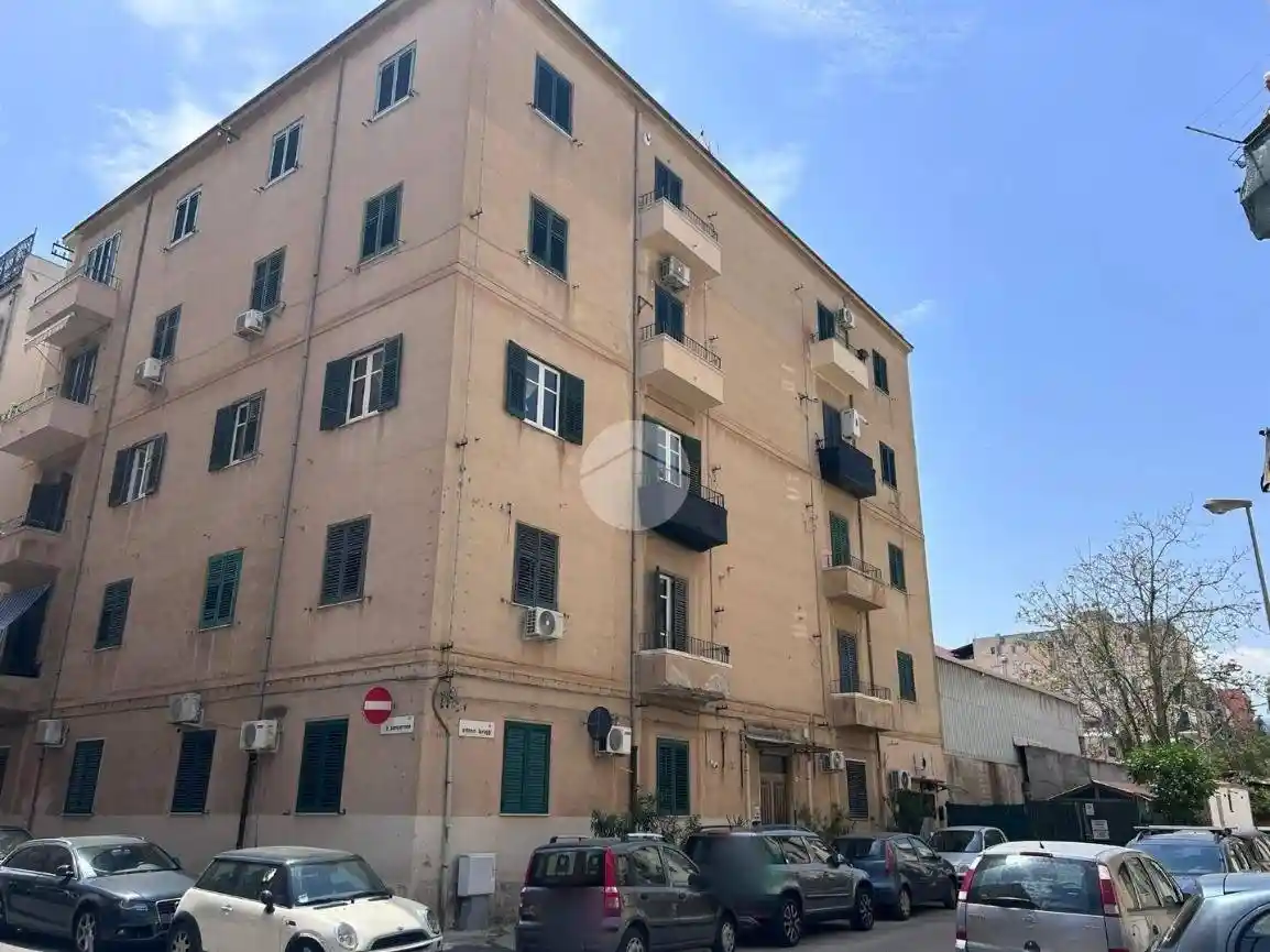 Appartamento in vendita a Palermo