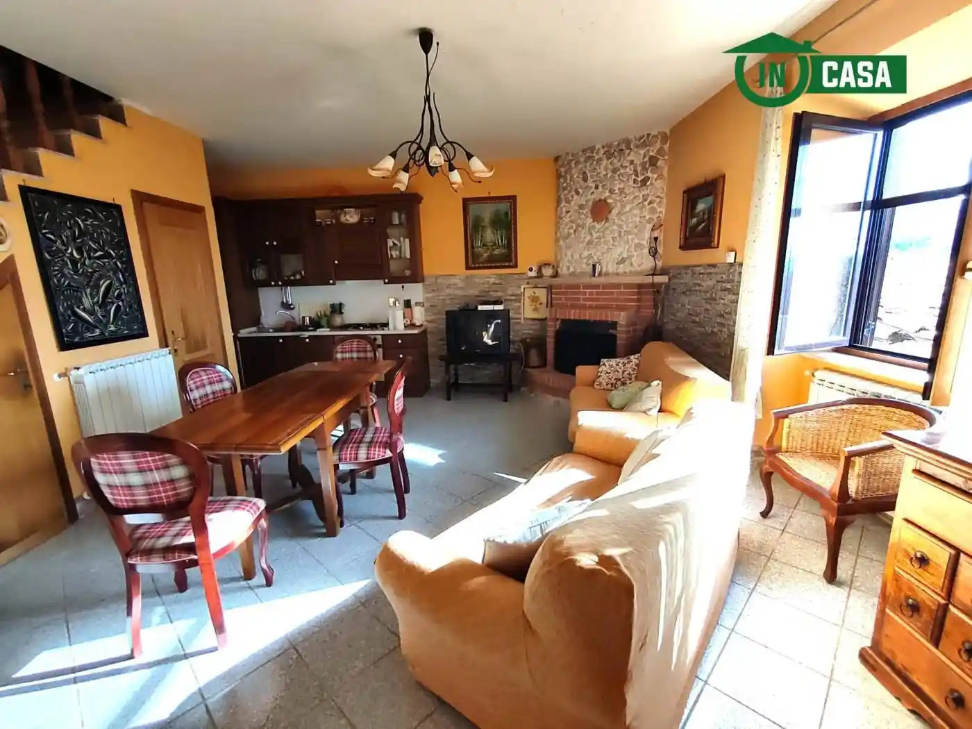 Villa in vendita a Carsoli