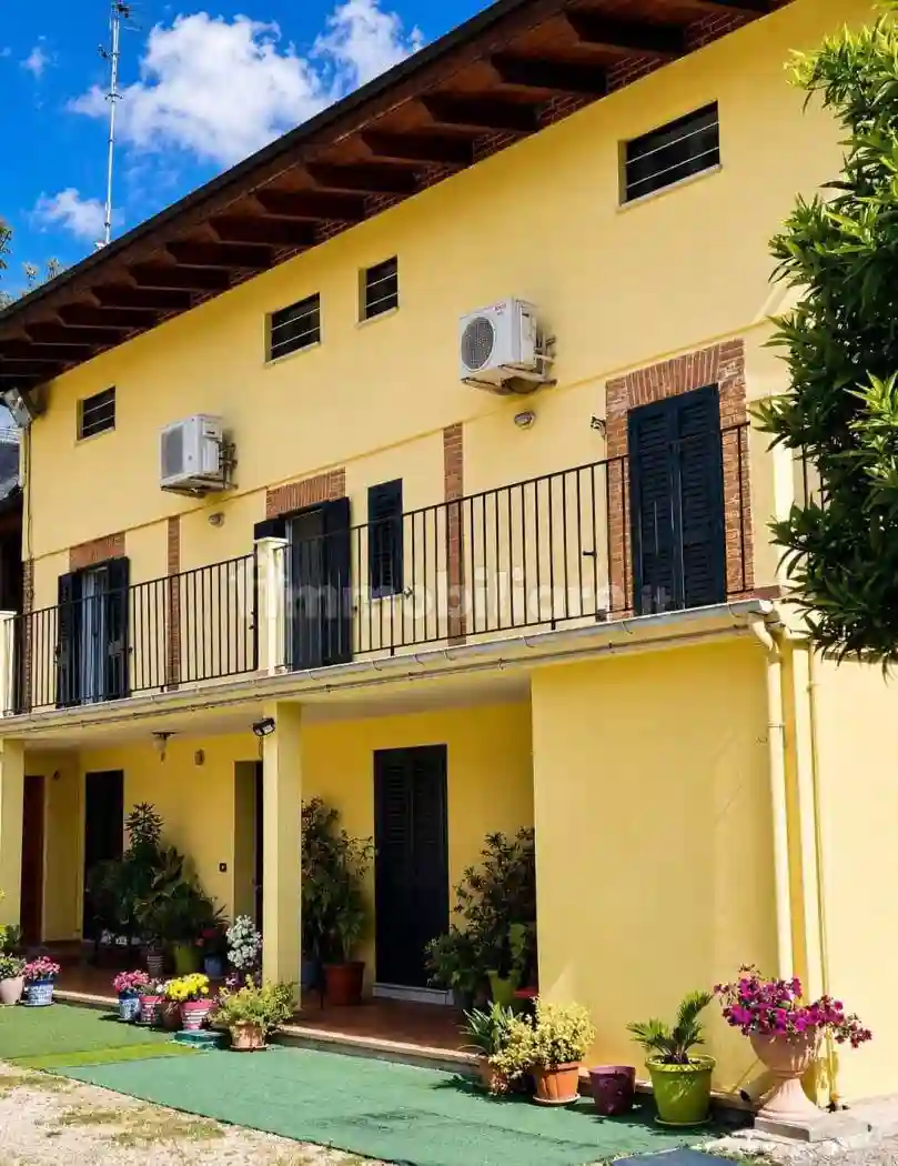 Casa indipendente - foto 2
