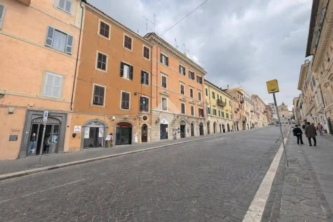 Appartamento in vendita a Genzano di Roma