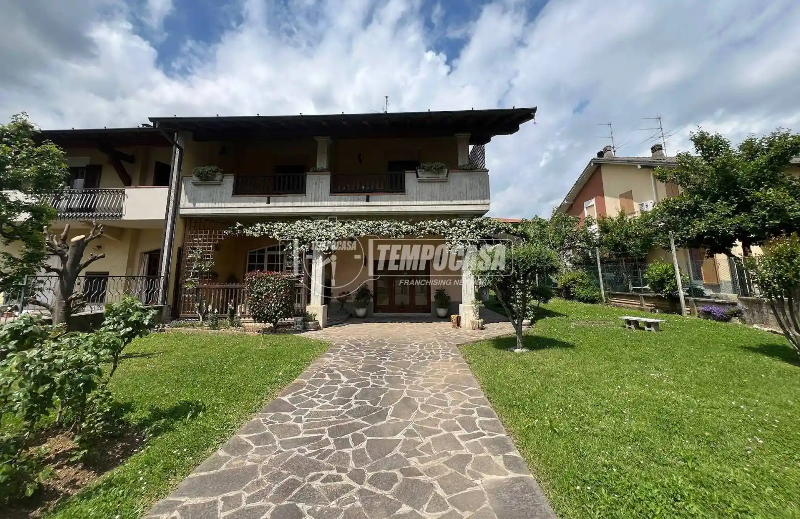 Villa in vendita a Capriolo