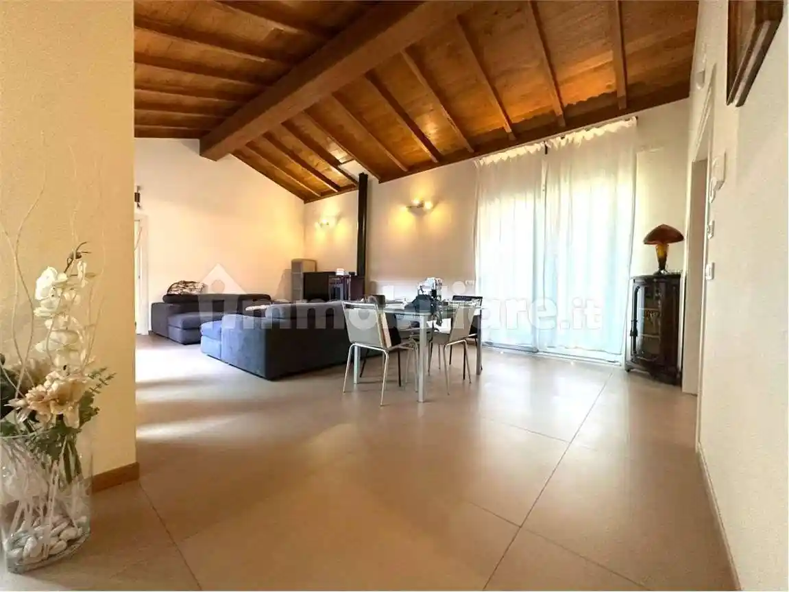 Villa in vendita a Carpi