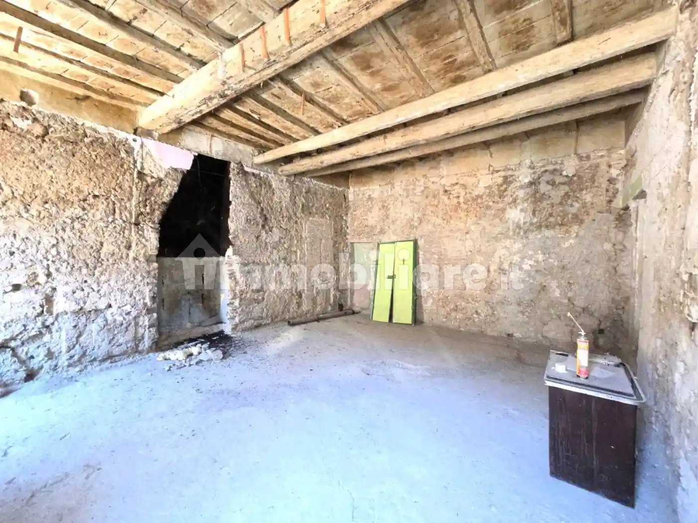 Appartamento in vendita a Caprarola