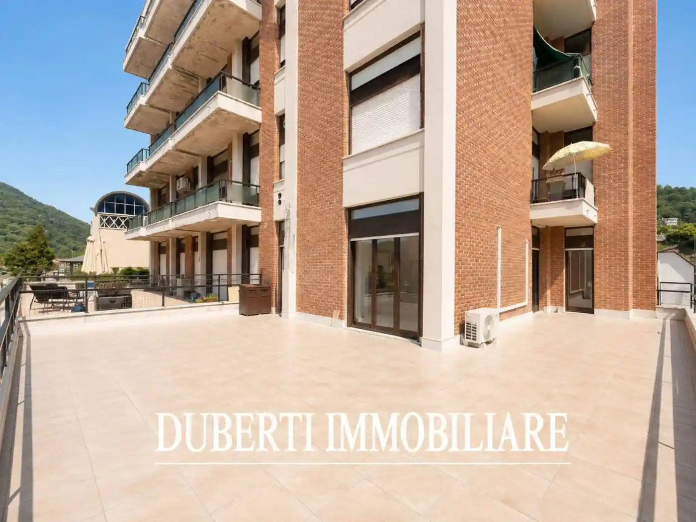 Appartamento in vendita a Lavena Ponte Tresa