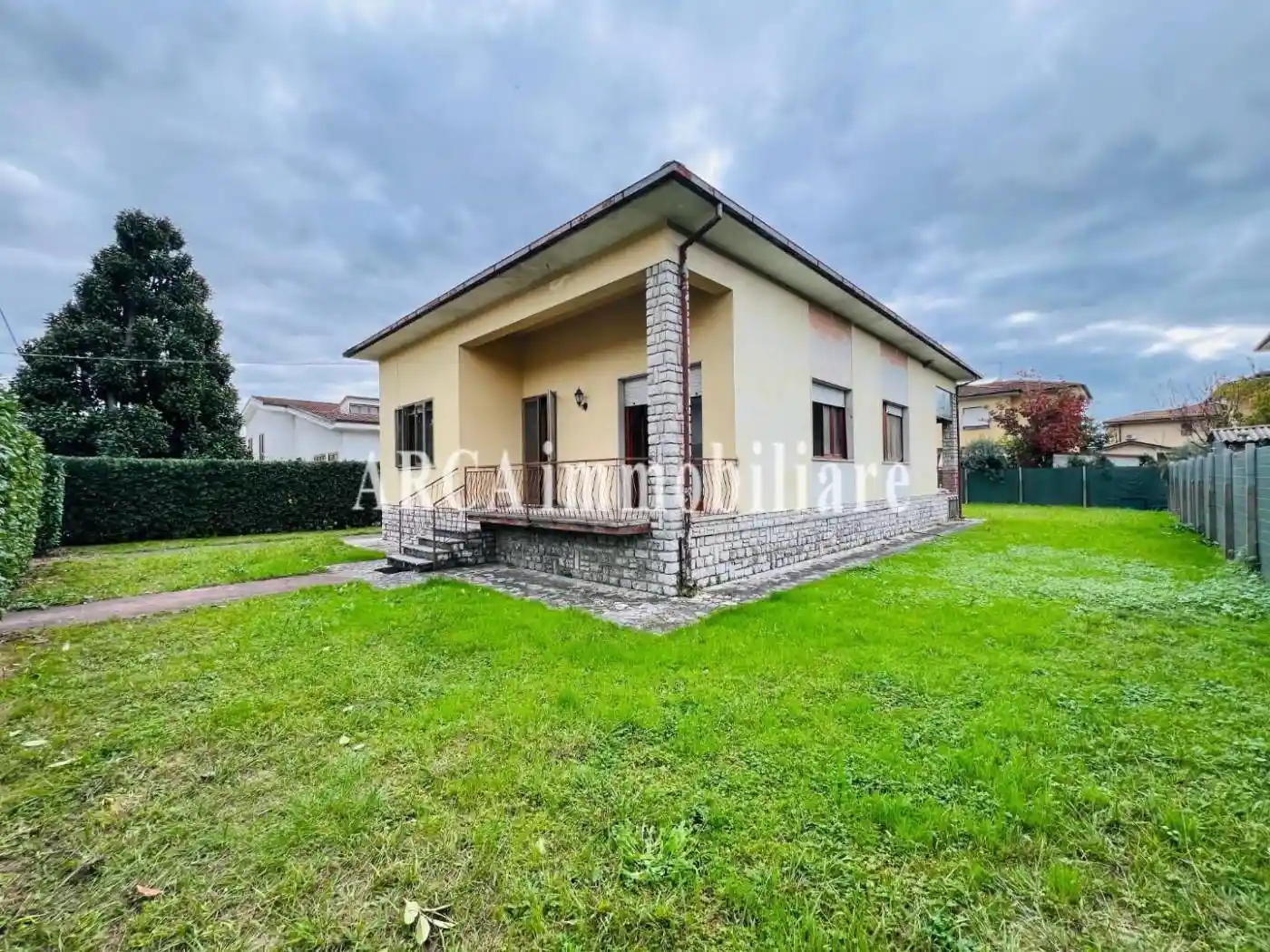 Villa in vendita a Pietrasanta