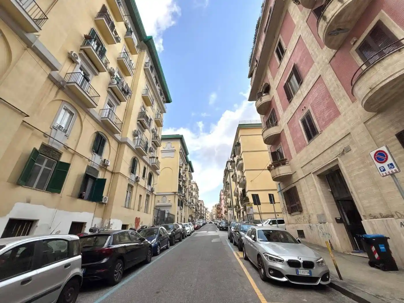 Appartamento in vendita a Napoli