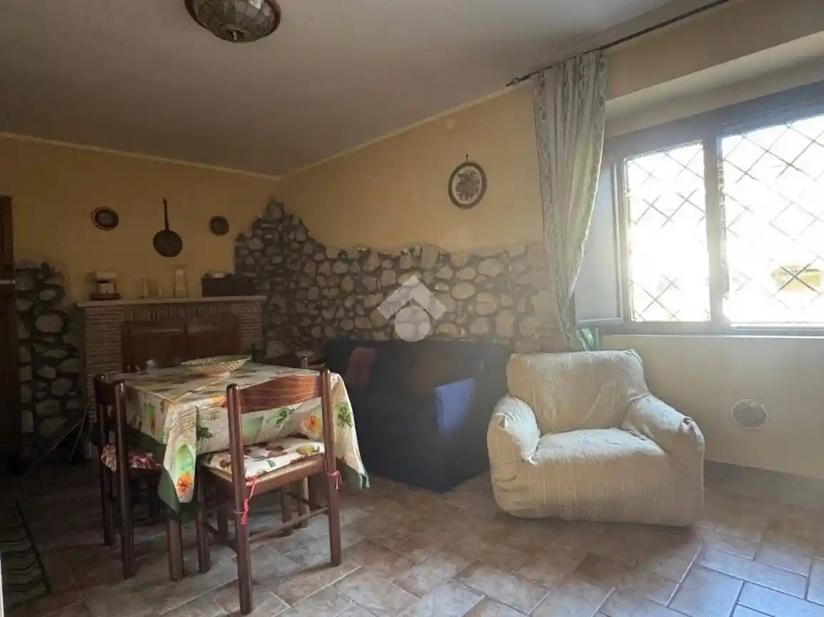 Casa indipendente in affitto a Montaquila