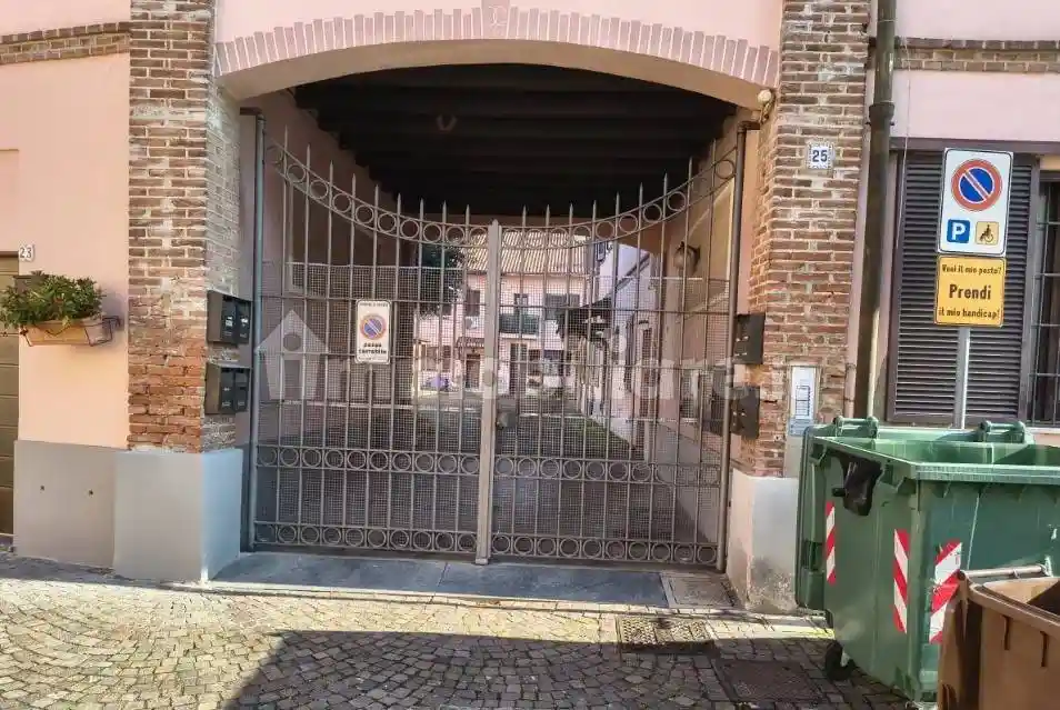 Appartamento in vendita a Rosate