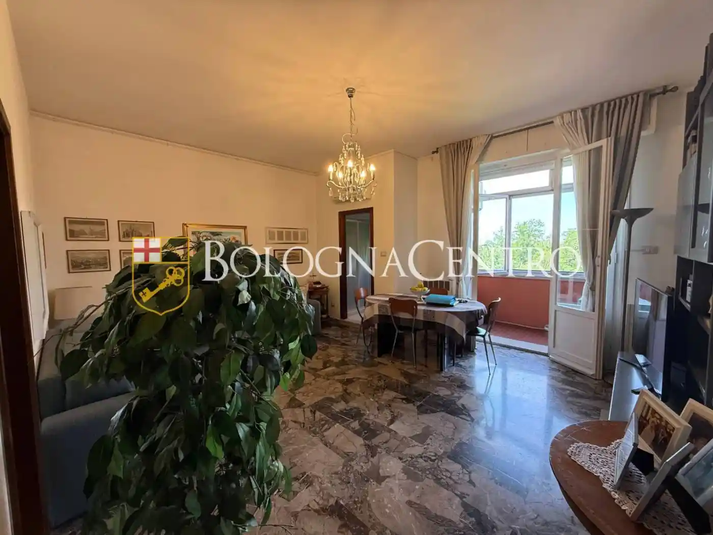 Appartamento in vendita a Bologna