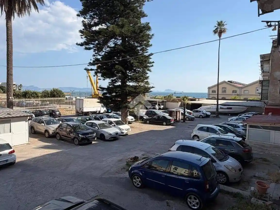 Appartamento in affitto a Portici