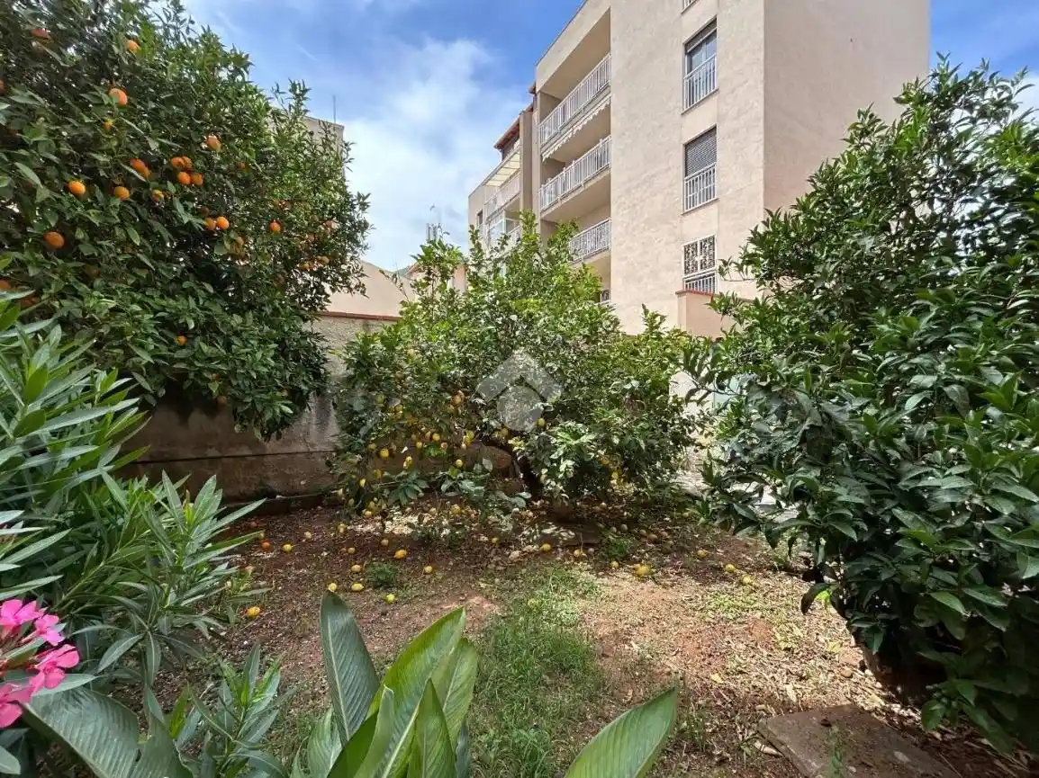 Appartamento in vendita a Palermo