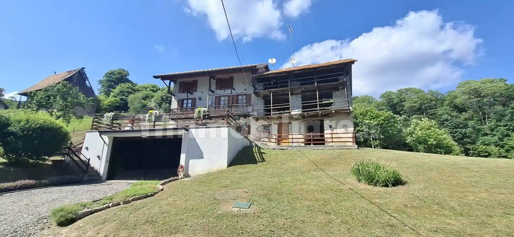Villa in vendita a Varallo