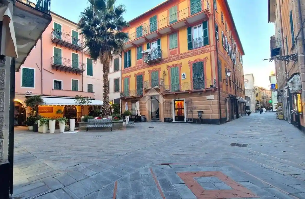 Appartamento in affitto a Loano