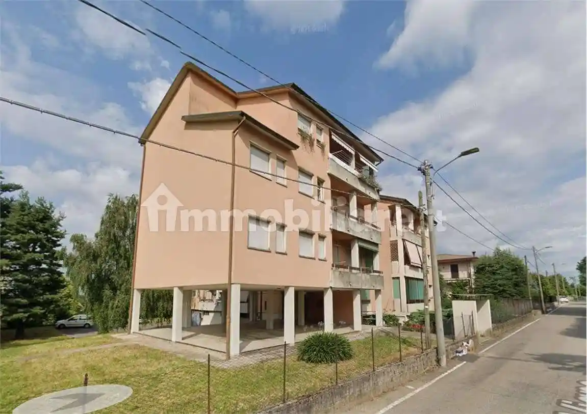 Appartamento in vendita a Veniano