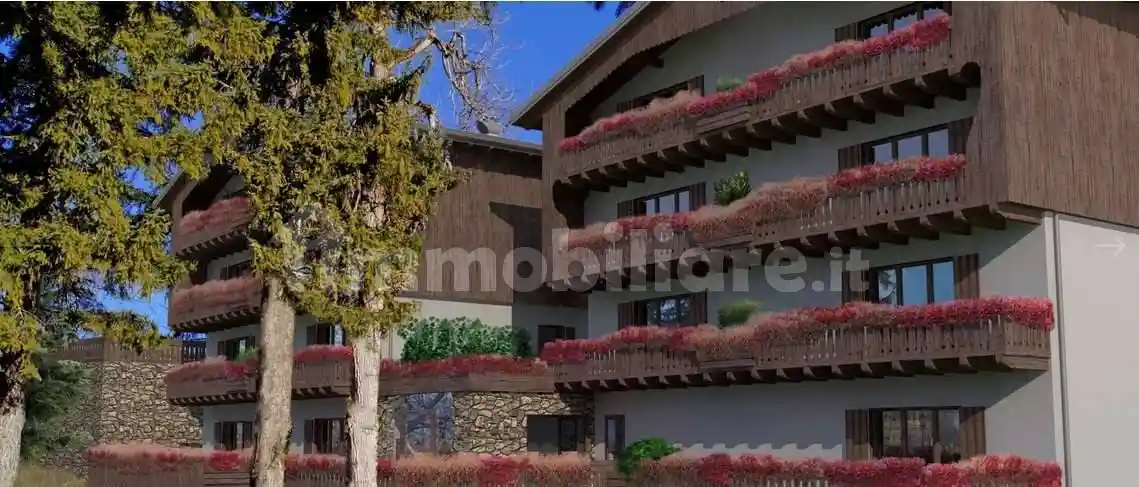 Palazzo - Edificio in vendita a Cortina d'Ampezzo