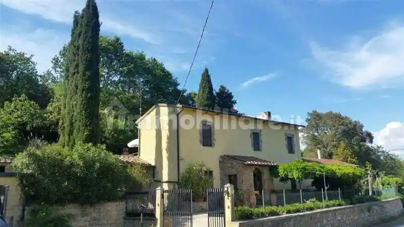 Rustico - Casale in vendita a Gavorrano