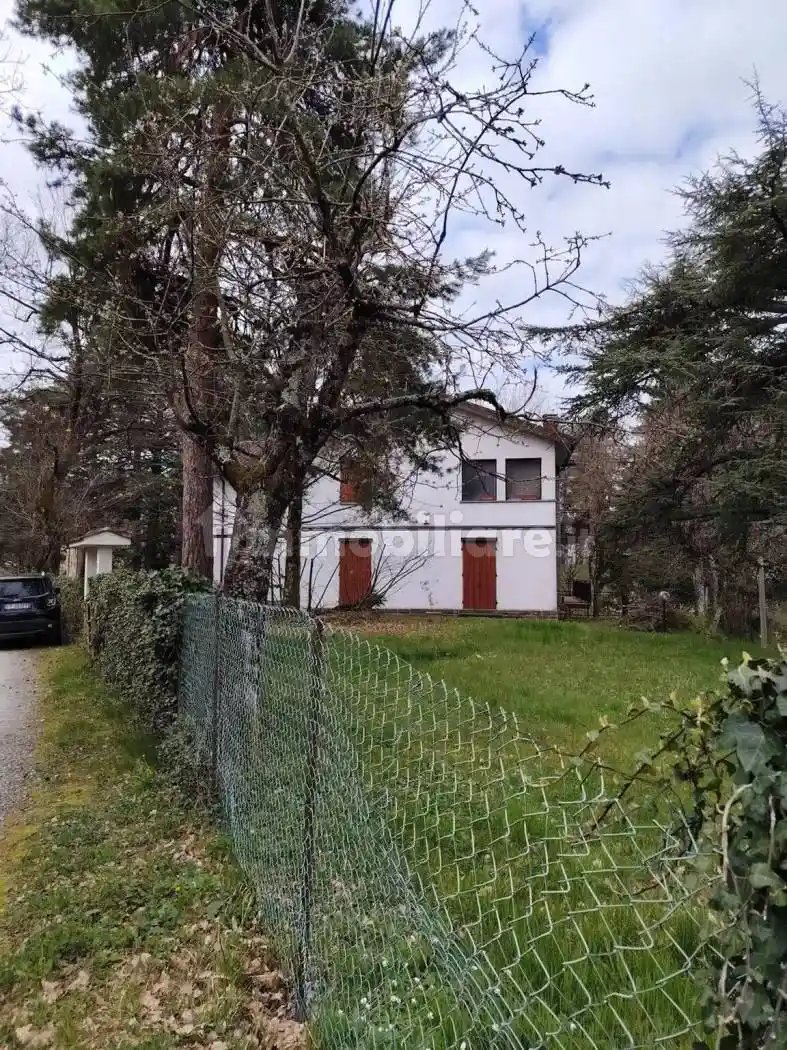 Villa in vendita a San Benedetto Val di Sambro