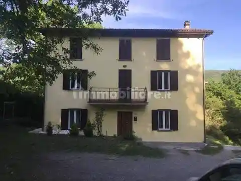 Villa in vendita a Castiglione dei Pepoli