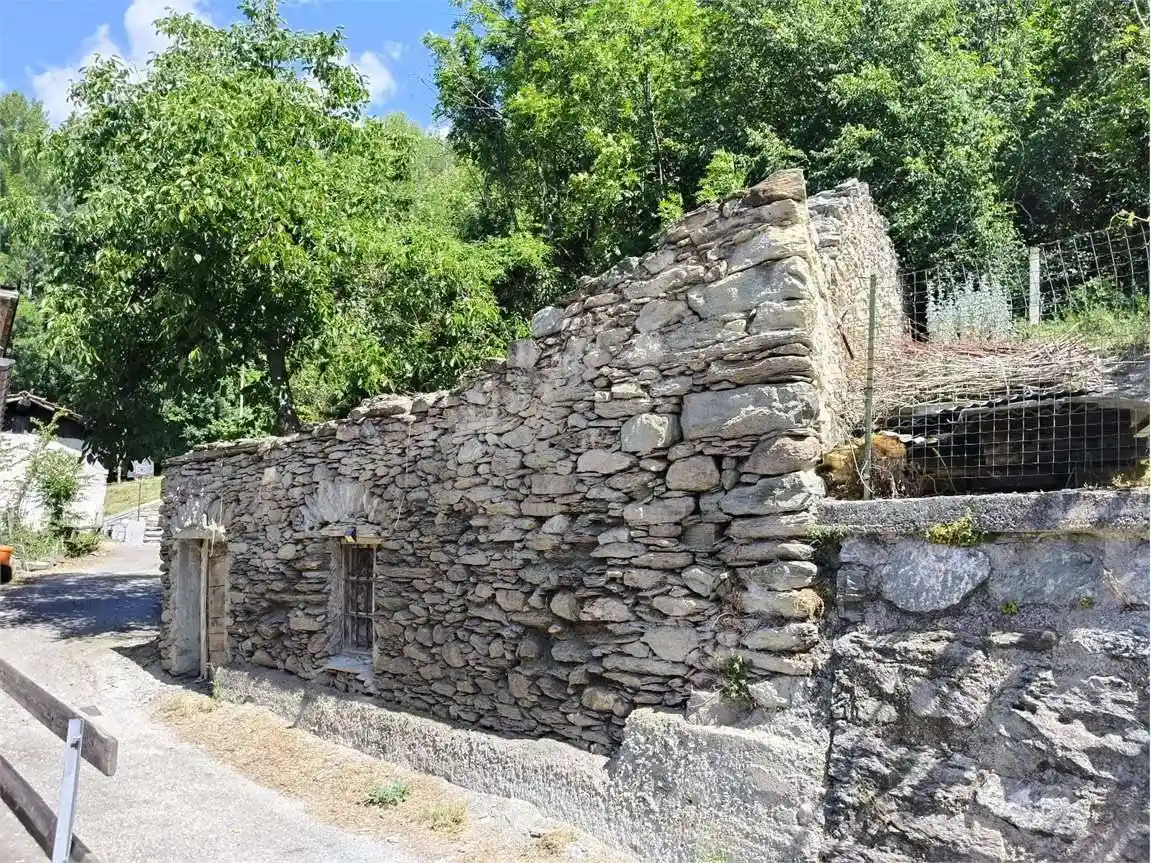 Rustico - Casale in vendita a Nus