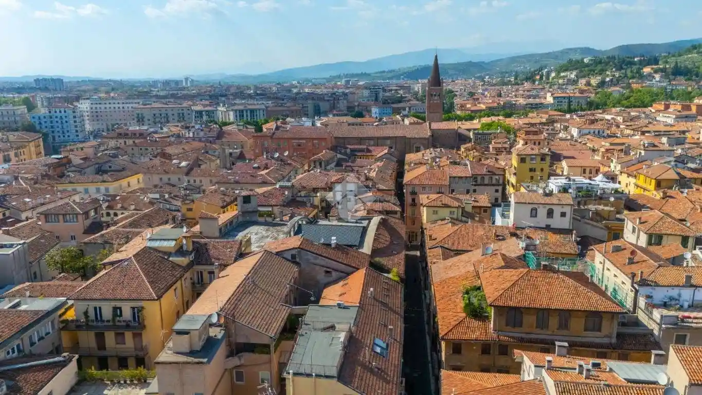 Appartamento in affitto a Verona