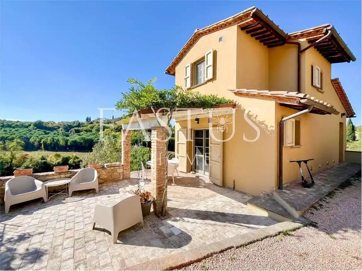 Villa in vendita a Casciana Terme Lari