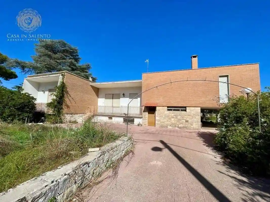 Villa - foto 2