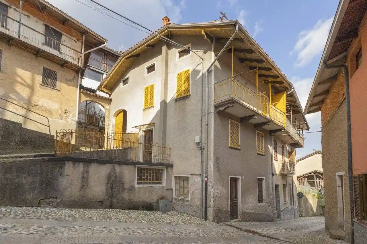 Villa in vendita a Portula
