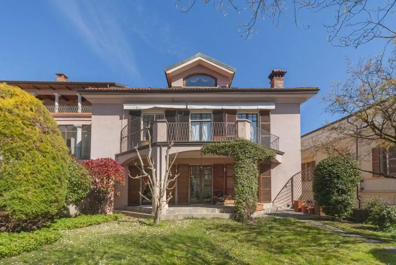Villa in vendita a Grignasco