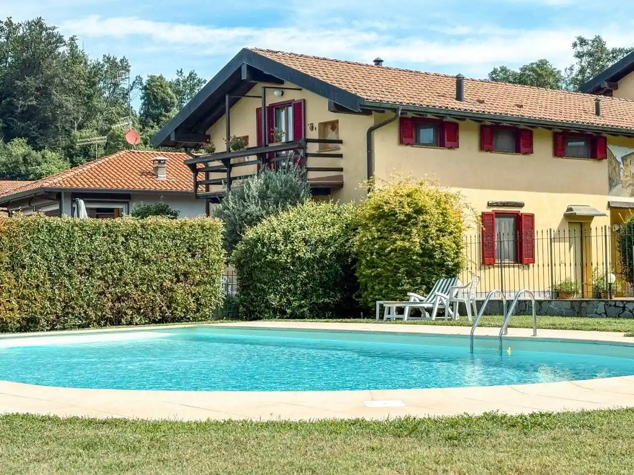 Villa in vendita a Bolzano Novarese