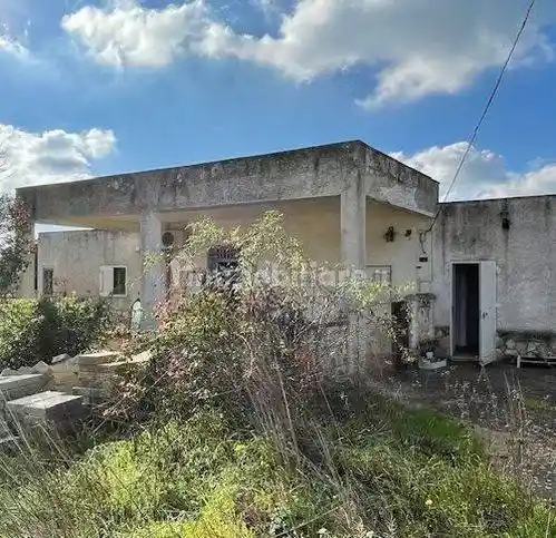Rustico - Casale in vendita a San Vito dei Normanni