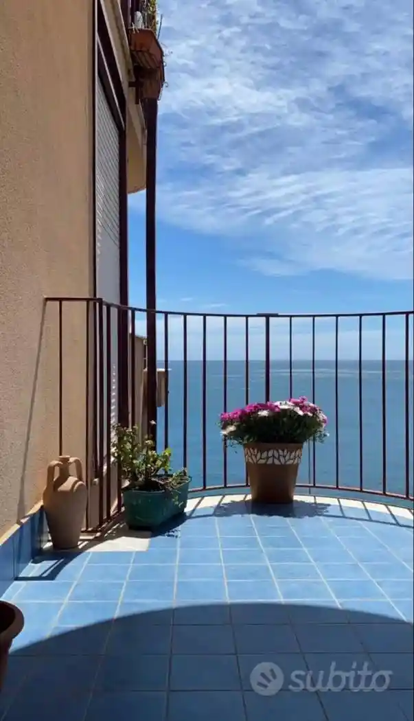Appartamento in affitto a Giardini-Naxos