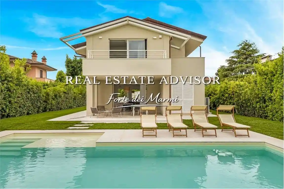 Villa in vendita a Forte dei Marmi