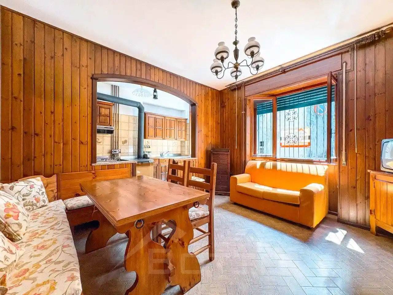Villa in vendita a Cesara