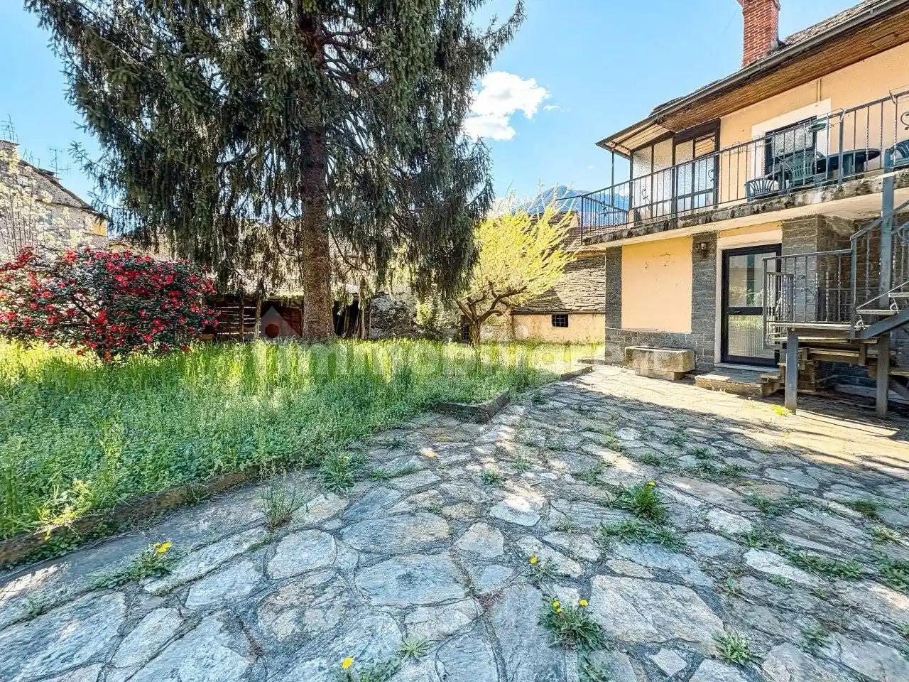 Villa in vendita a Premosello-Chiovenda