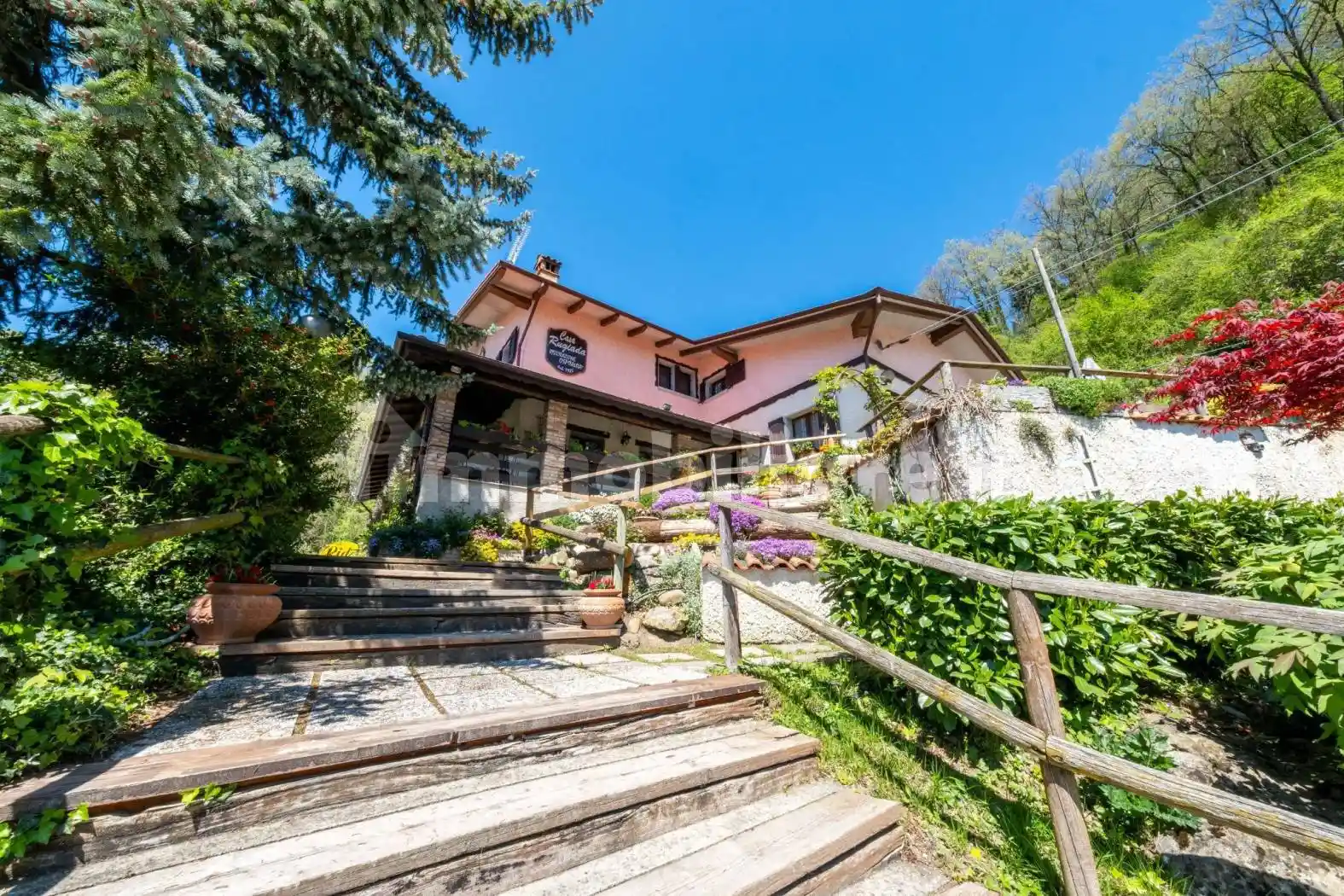 Villa in vendita a Castel d'Aiano