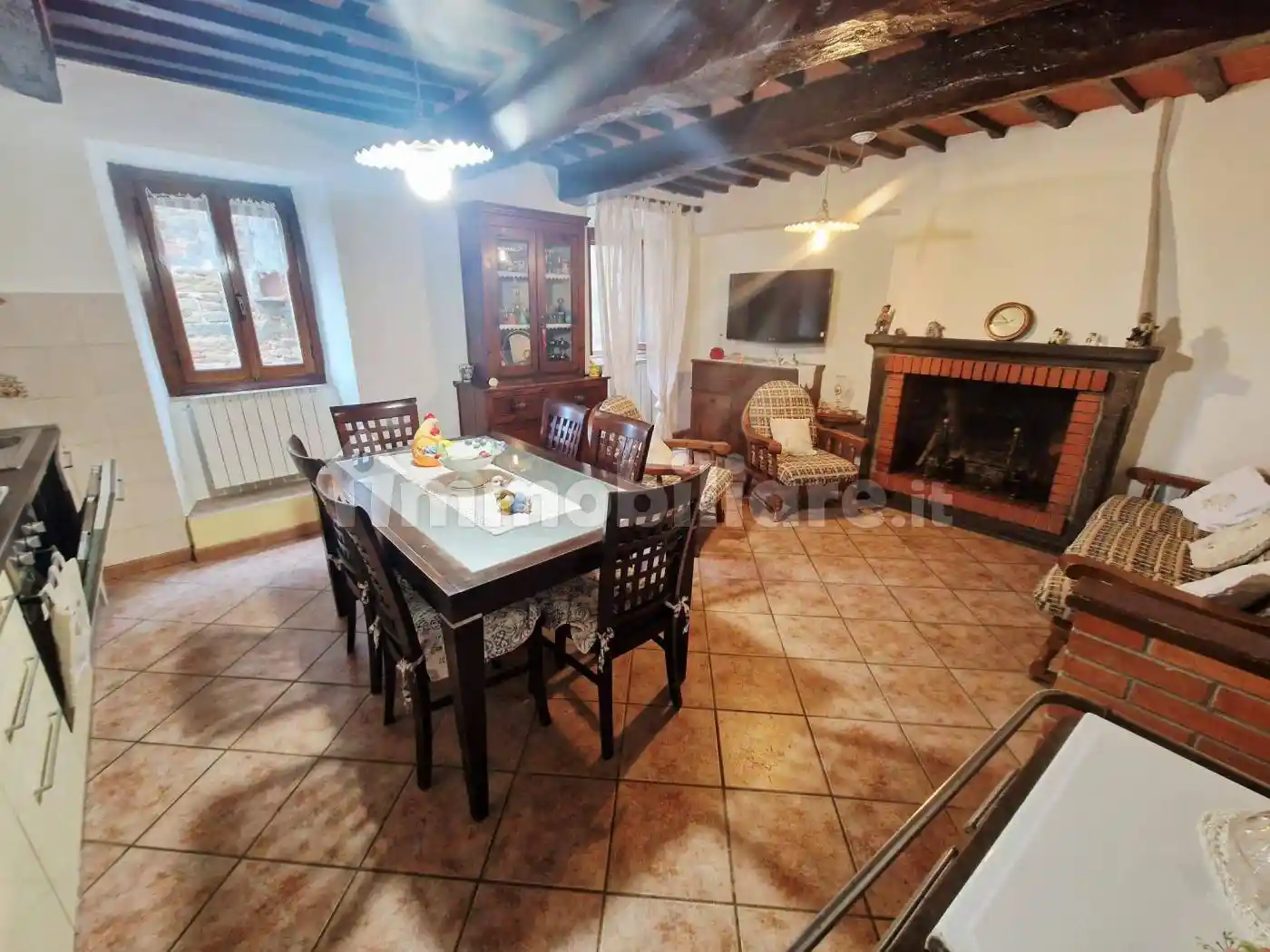 Casa indipendente in vendita a Pescia