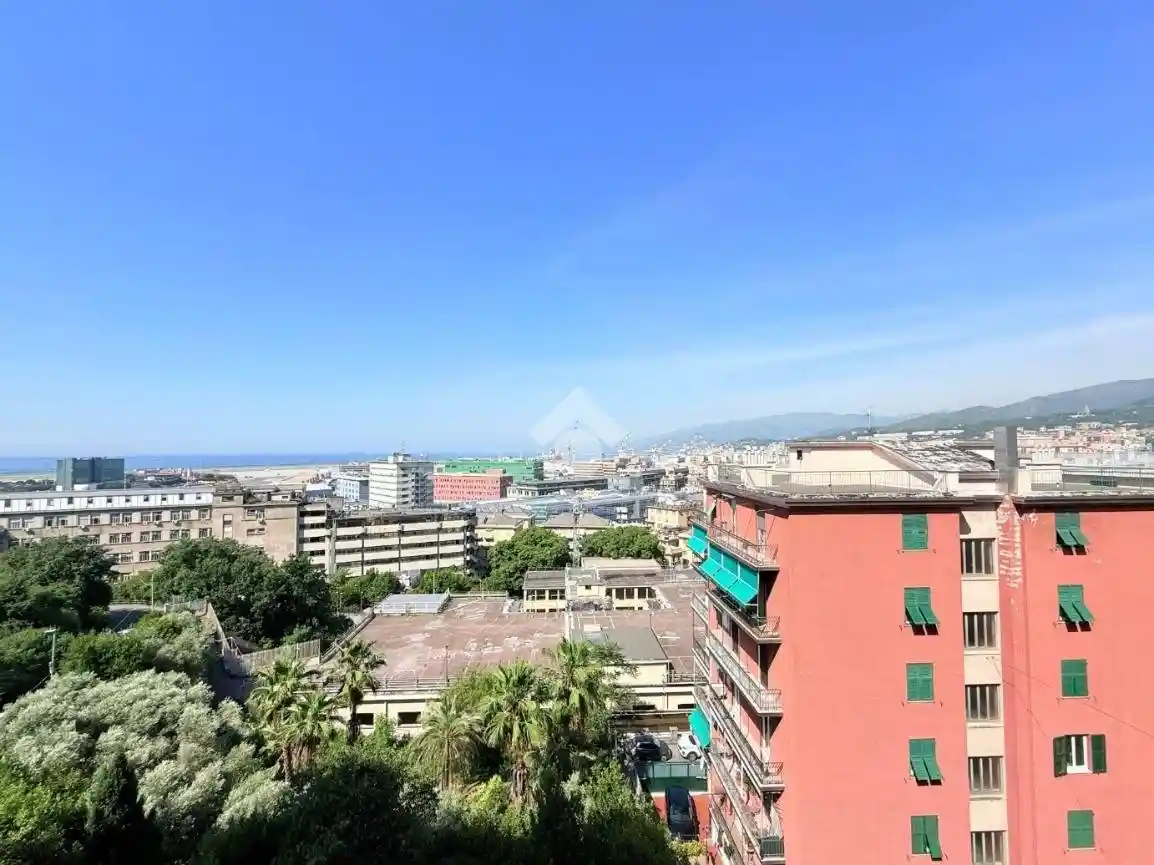 Appartamento in vendita a Genova
