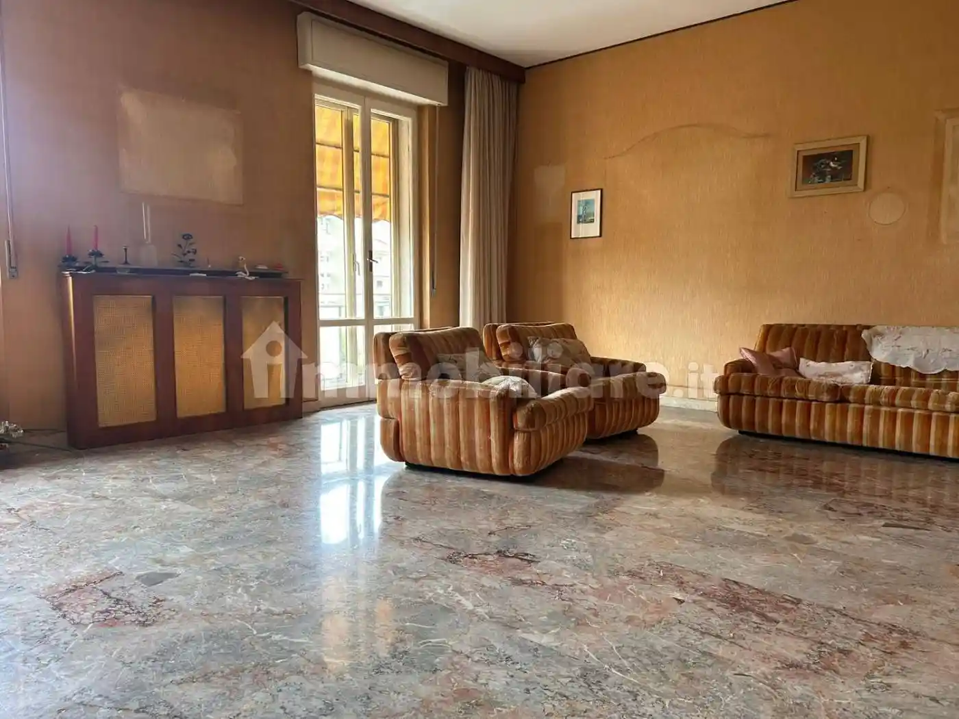 Appartamento in vendita a Piacenza