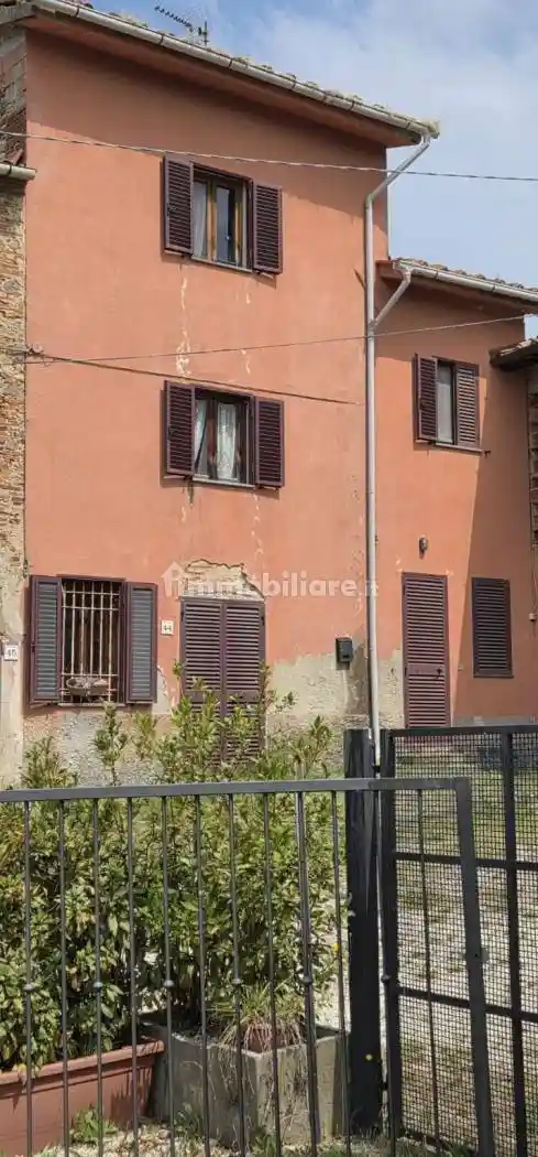 Casa indipendente in vendita a Montecarlo