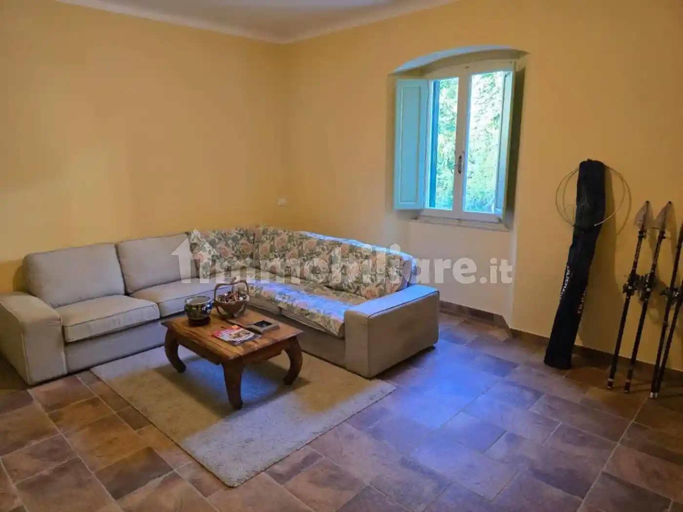 Casa indipendente in vendita a Massa