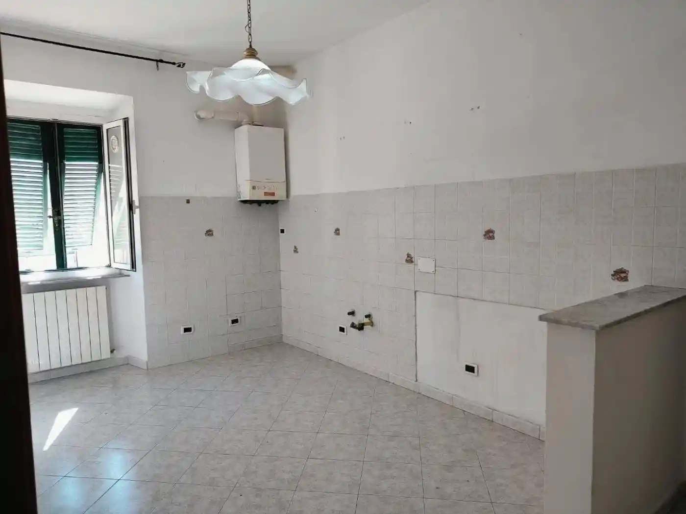 Appartamento in vendita a Livorno