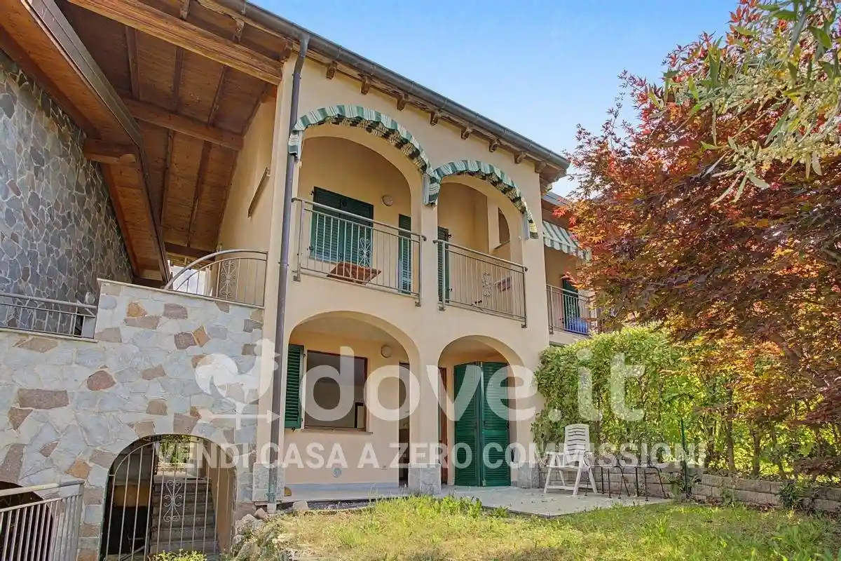 Appartamento in vendita a Montegrino Valtravaglia