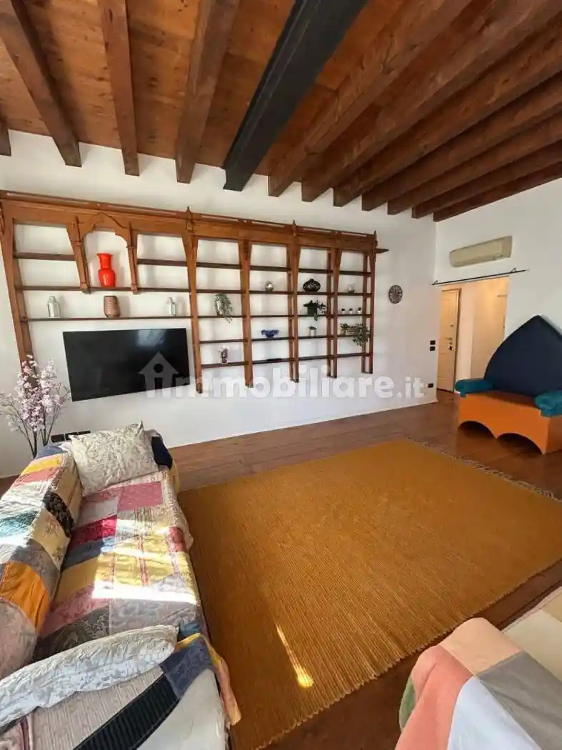 Appartamento in vendita a Venezia